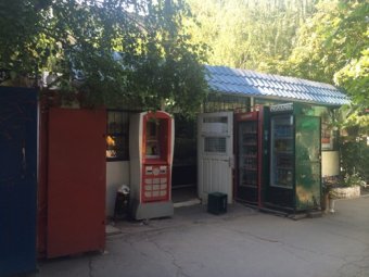 Привокзальная площадь и улица Пионерская Одессы освободились от части торговых будок