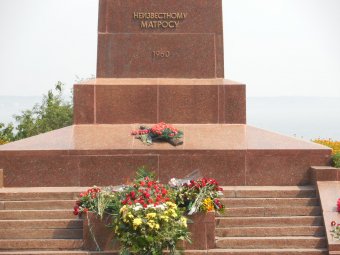 Геннадий Труханов: «Важно воспитывать подрастающее поколение одесситов на примере героического подвига воинов-освободителей»