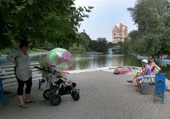 Благоустройство парка Победы завершится ко Дню города (фото)