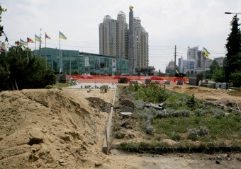 Благоустройство парка Победы завершится ко Дню города (фото)