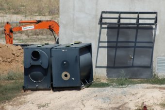 В новом терминале аэропорта монтируют кровлю