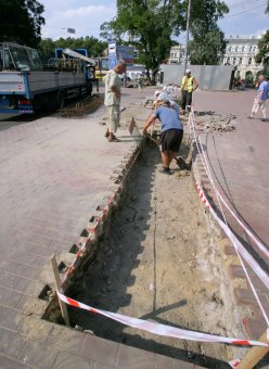 Еще три МАФа лишились прописки на Привокзальной площади (фото)
