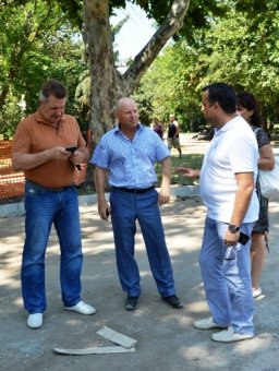 Одесские власти отчитались о благоустройстве парка Победы (фото)