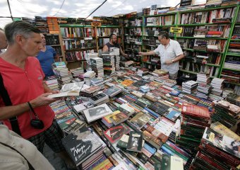 В Одессе проходит Международная книжная выставка-ярмарка «Зленая волна» (фото)