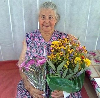 Ветеран Ольга Петровна Атаманюк отметила 90-летний юбилей
