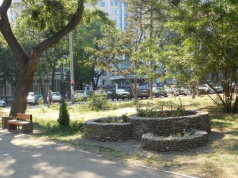 В парках Одессы прошли субботники