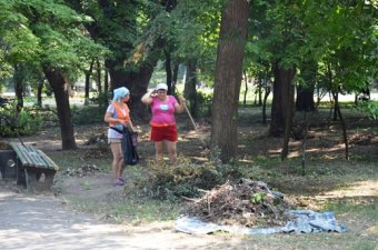 К 220-летию Одессы благоустраивают Преображенский парк (фото)