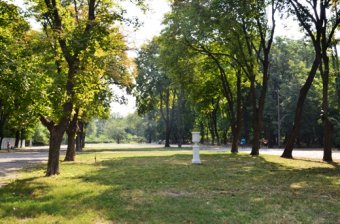 К 220-летию Одессы благоустраивают Преображенский парк (фото)