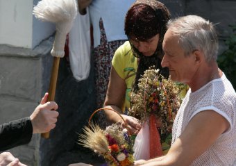 Праздник Происхождения Честных Древ Животворящего Креста (фото)