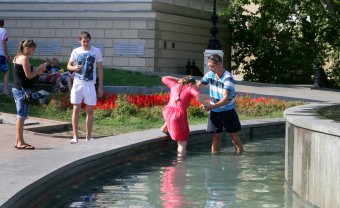 Как в Одессе спасаются от жары