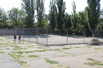 Для одесских школьников на Слободке строят новый стадион