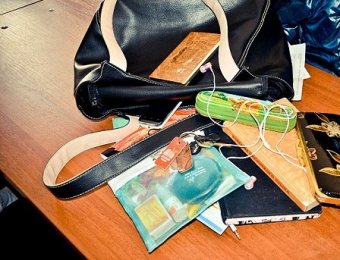 Одесситку средь бела дня лишили 9-ти тысяч