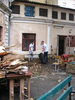 Члены Команды развития Одессы завершили работы по благоустройству территории  одесской школы №75 (фото)