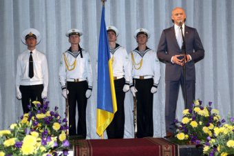 Геннадий Труханов: Мы с честью сдадим наш экзамен на патриотизм и независимость
