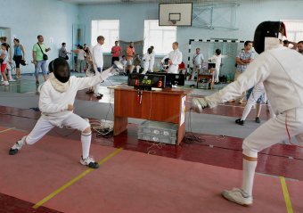 В Одессе проходят соревнования по фехтованию (фото)