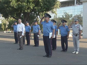 На охрану общественного порядка вышли почти 2,5 тысячи правоохранителей