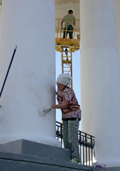 К 220-летию Одессы отреставрируют колоннаду (фото)