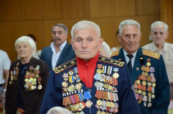 Геннадий Труханов поздравил ветеранов с годовщиной освобождения Одесской области