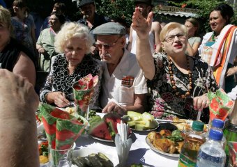 В знаменитом одесском дворике прошла свадьба (фото)