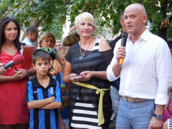 «Одесский двор»: Благоустроена детская площадка на Ак. Королёва