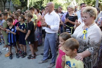 220-летие Одессы Киевский район встречает новой спортплощадкой (фото)