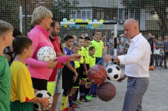 220-летие Одессы Киевский район встречает новой спортплощадкой (фото)