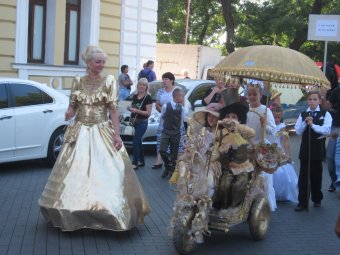 Алена Алексеенко: Наше будущее - это дети (фото)