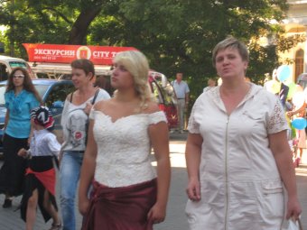 Юная переселенка из Антрацита: "Я желаю всем мира"