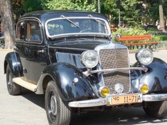 В Горсаду появились макеты исторических символов Одессы (фото)