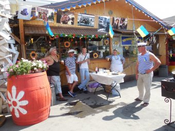 В Одессе развернулись народные гуляния