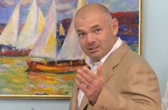 Сайт "Храбро" сообщает, что Палица будет баллотироваться на одном округе с Киваловым