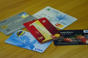 Как защитить свою платежную карту от мошенников