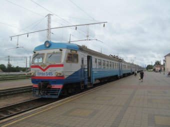 Возвращаемся в 19 век: Одесская жд в эйфории от того, что починили один электропоезд
