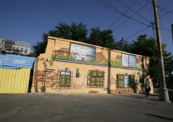 В Одессе один из фасадов здания на улице Белинского, 17 обрел вторую жизнь (фото)