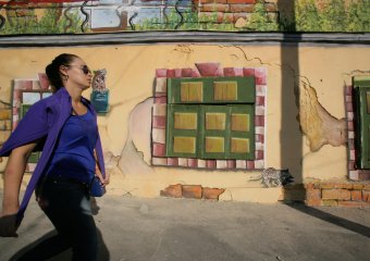 В Одессе один из фасадов здания на улице Белинского, 17 обрел вторую жизнь (фото)