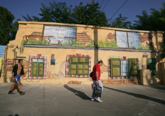 В Одессе один из фасадов здания на улице Белинского, 17 обрел вторую жизнь (фото)