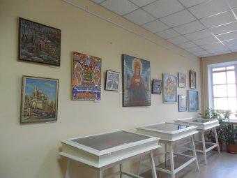 В Одессе открылась выставка картин, приуроченная к 220-летию города