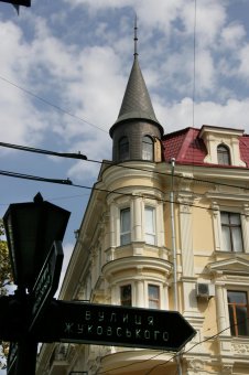 Завершилась реставрация фасада дома Райха (фото)