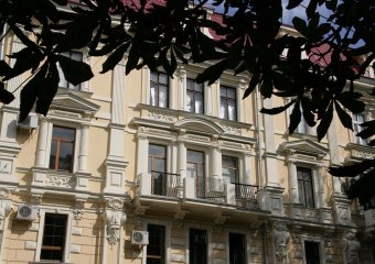 Завершилась реставрация фасада дома Райха (фото)