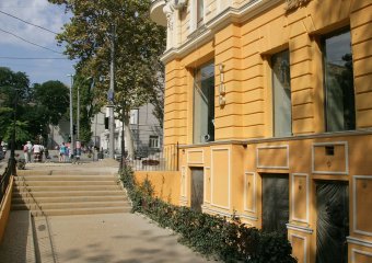 Завершилась реставрация фасада дома Райха (фото)