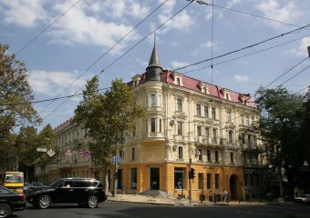 Завершилась реставрация фасада дома Райха (фото)