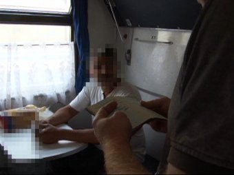 Милиция задержала "бизнесмена", который вербовал людей в трудовое рабство (фото, видео)