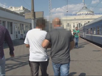 Милиция задержала "бизнесмена", который вербовал людей в трудовое рабство (фото, видео)