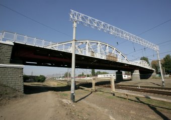 В Одессе железнодорожники облепят Горбатого щитами