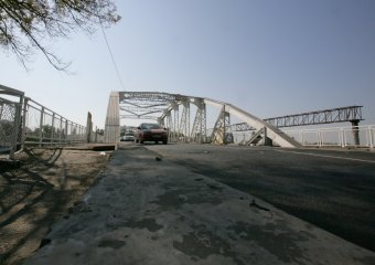В Одессе железнодорожники облепят Горбатого щитами