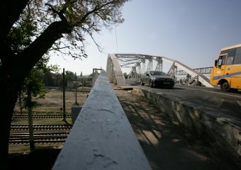 В Одессе железнодорожники облепят Горбатого щитами