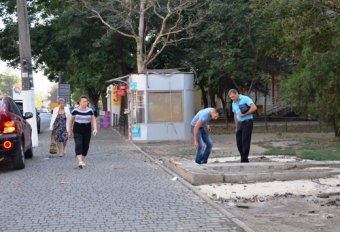 Власти Одессы отчитываются о благоустройстве улицы Черняховского (фото)