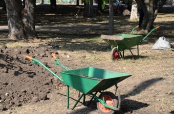 Одесские власти отчитываются о реконструкции сквера Партизанской славы (фото)