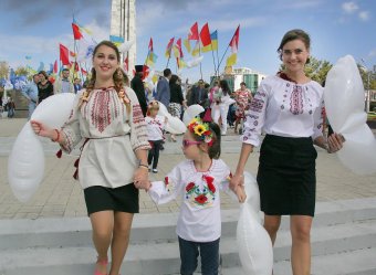 Сергей Кивалов: В Украине должен наступить мир (фото)