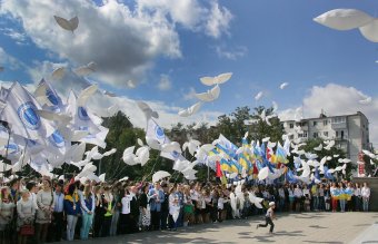 Сергей Кивалов: В Украине должен наступить мир (фото)